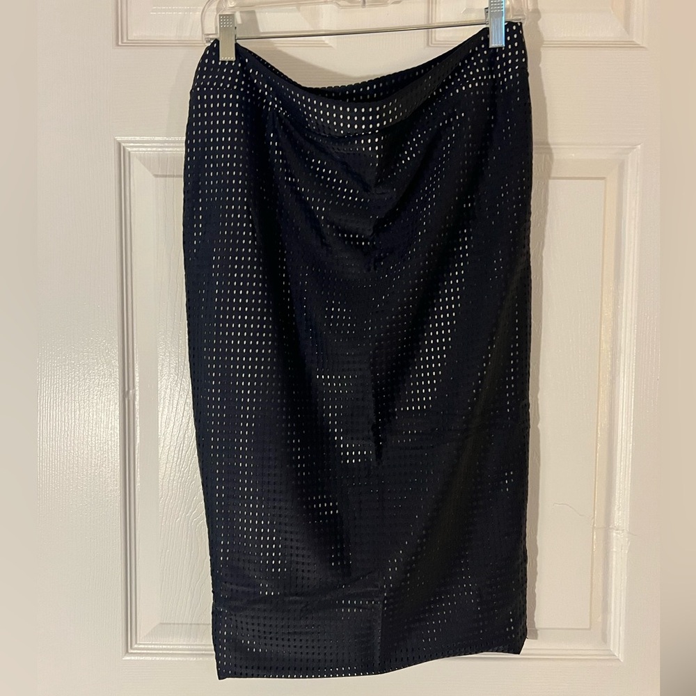 Acacia Swimwear basics Black mesh fitted skirt with off white lining